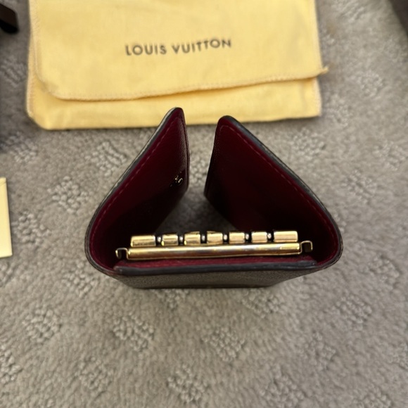 Louis Vuitton 6 Key Mono Fuchsia - Picture 6 of 9